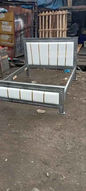 Comfortable Bed 5*6
