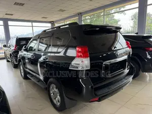 Toyota Land Cruiser Prado 2.7 i 2013 Black