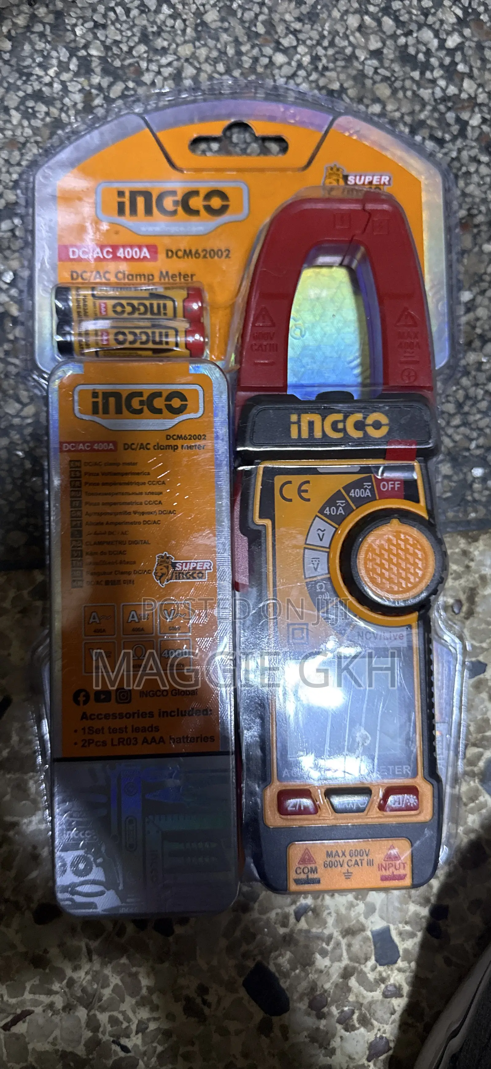 Dc / Ac Clamp Meter 400a / Max 600v