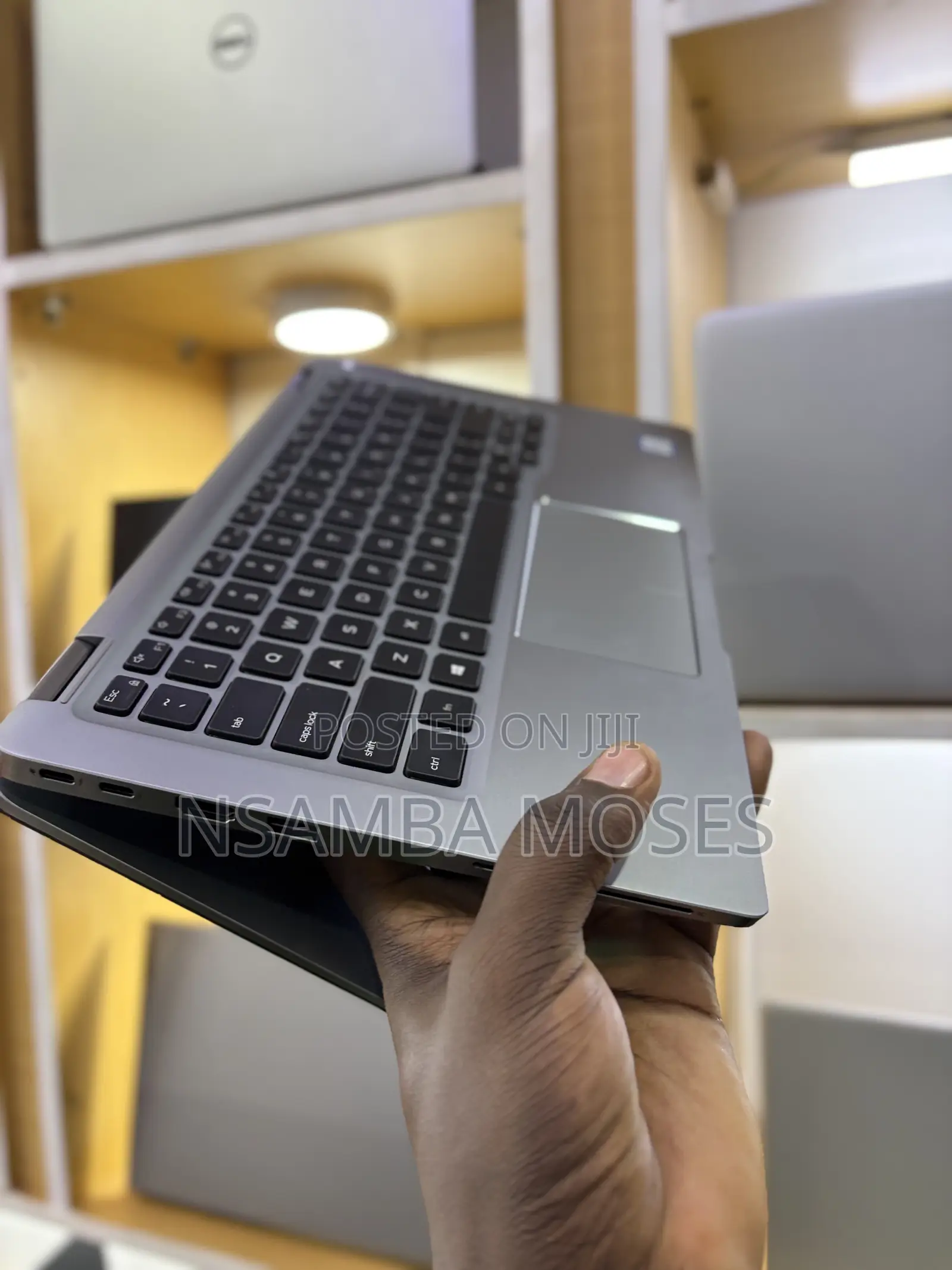 Laptop Dell Inspiron 14 7440 2-in-1 16GB Intel Core i7 SSD 512GB