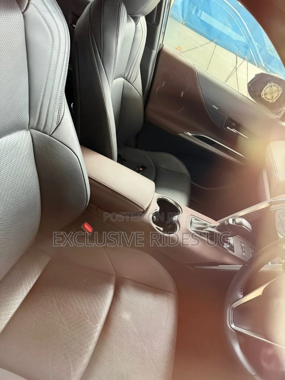 Toyota Harrier 2.5 Hybrid 4WD 2021 Black