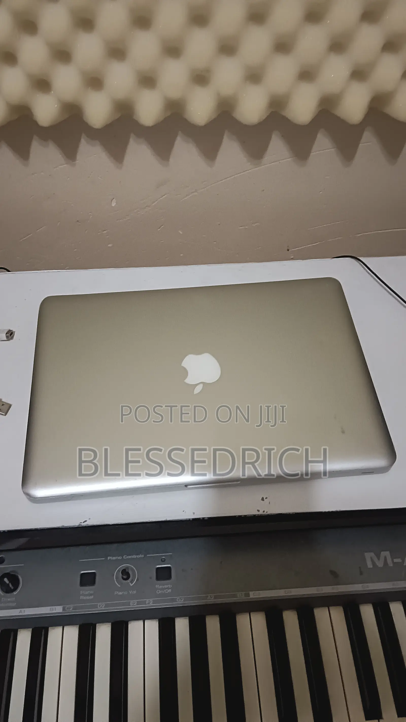 Laptop Apple MacBook Pro 8GB Intel Core i7 HDD 500GB