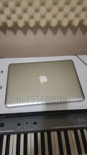 Laptop Apple MacBook Pro 8GB Intel Core i7 HDD 500GB