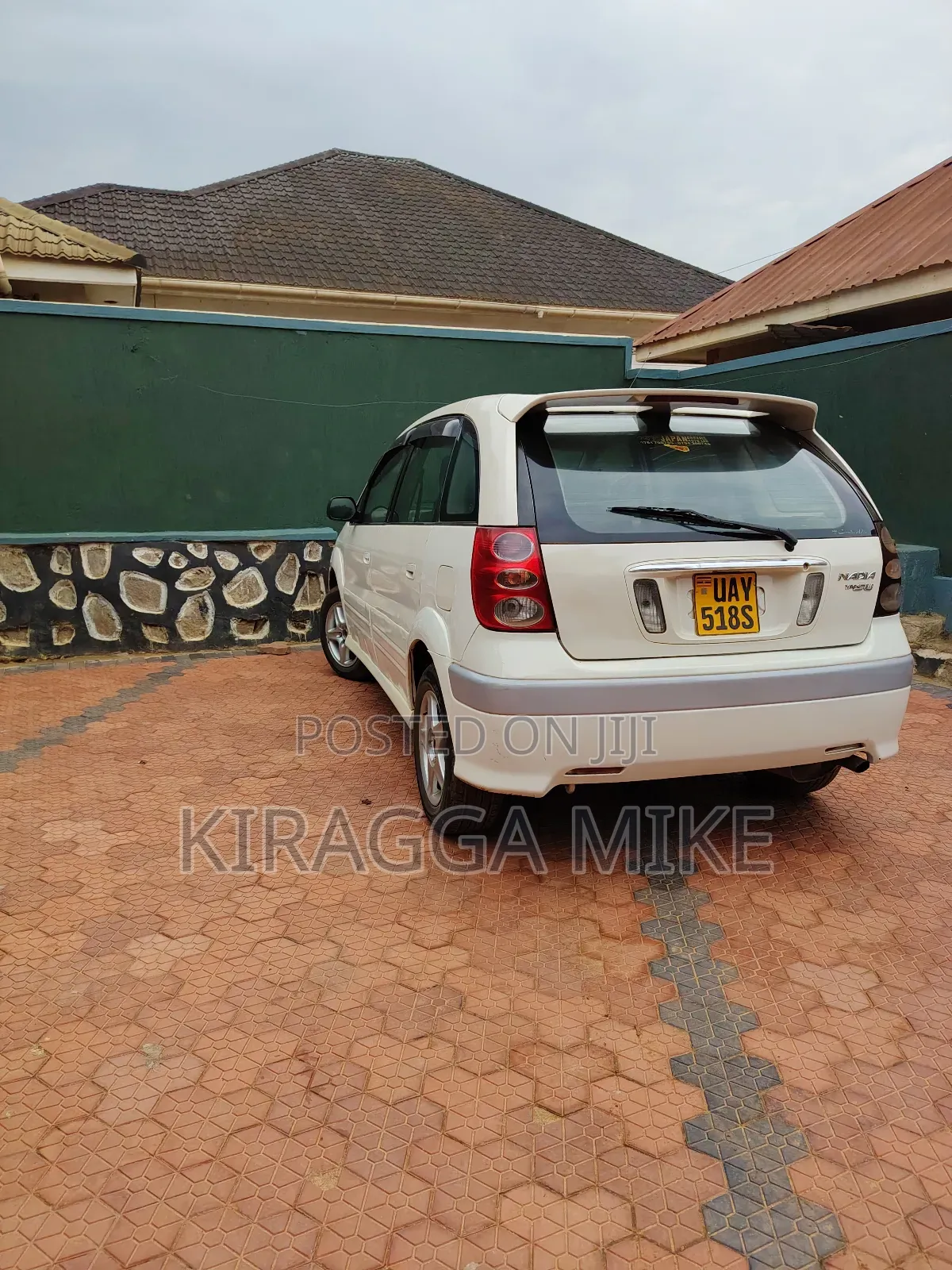 Toyota Nadia 2.0 135hp AWD 2000 White