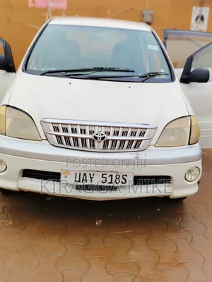 Toyota Nadia 2.0 135hp AWD 2000 White
