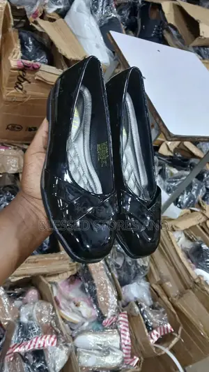 Ladies Black Shinny Shoes
