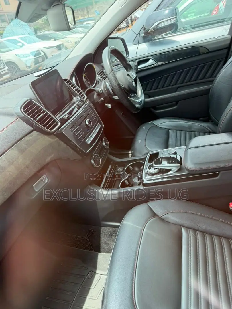 Mercedes-Benz GLE-Class 2017 Black