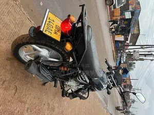 Bajaj CT 125X 2025 Black