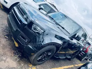 Land Rover Defender 2022 Black
