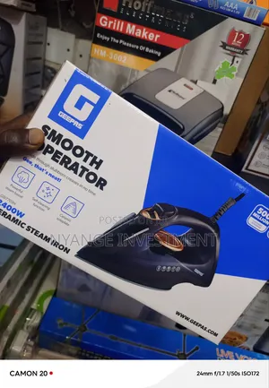 Geepas Steam Iron. Non Stick Steam Iron Geepas Brand