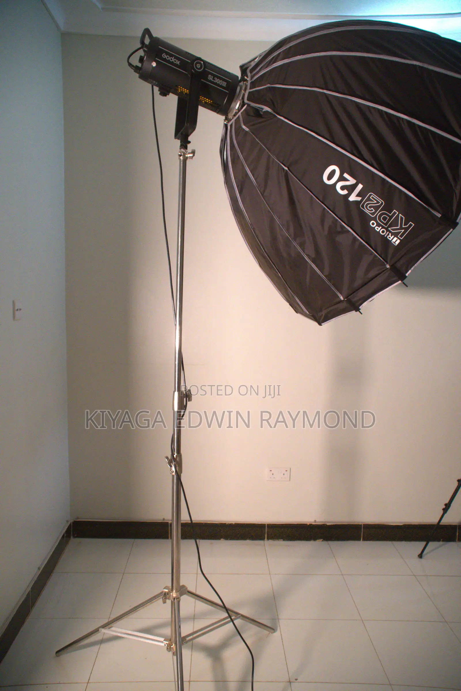 Godox Sl300iii Led Video Light With Light Stand, Soft Box and Grid