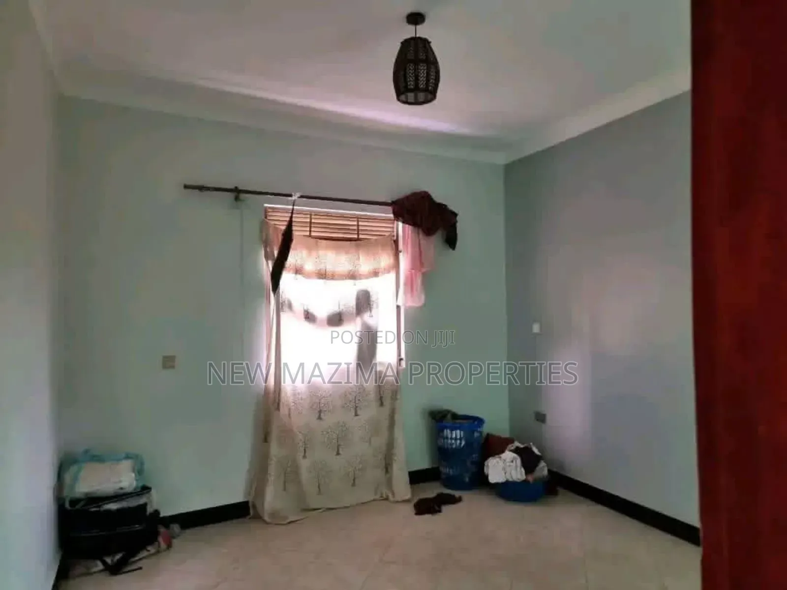 3bdrm Bungalow in Buwambo, Central Division for sale