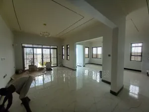 Furnished 4bdrm House in Kira for sale