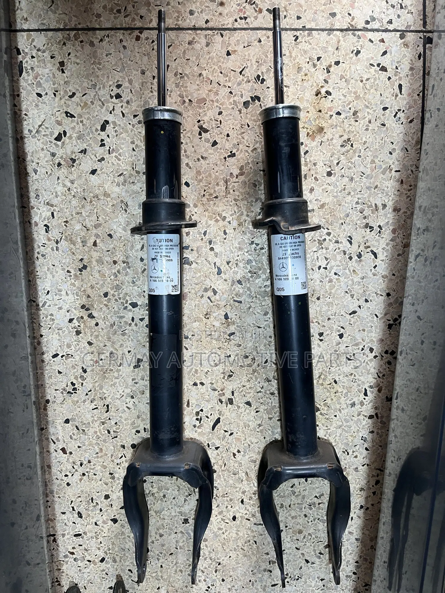 Shock Absorbers for Mercedes Ml350 W166 2012-15