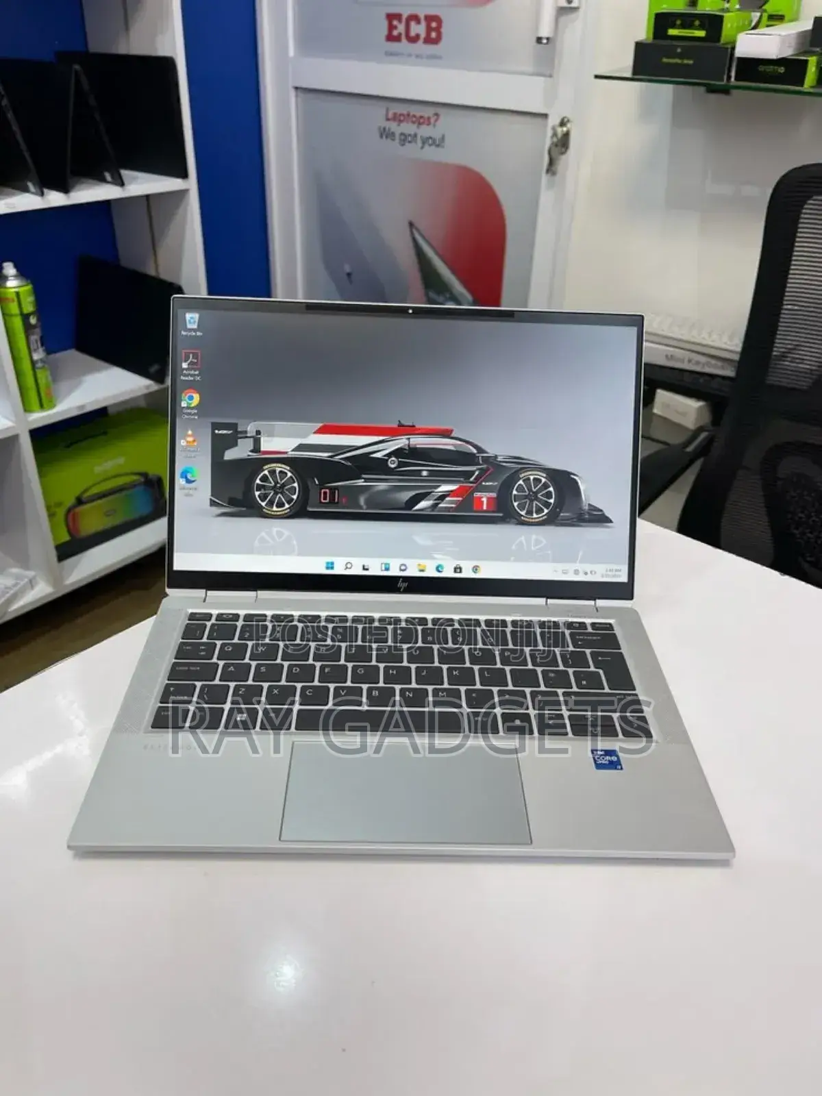 New Laptop HP EliteBook 1030 8GB Intel Core i7 SSD 256GB