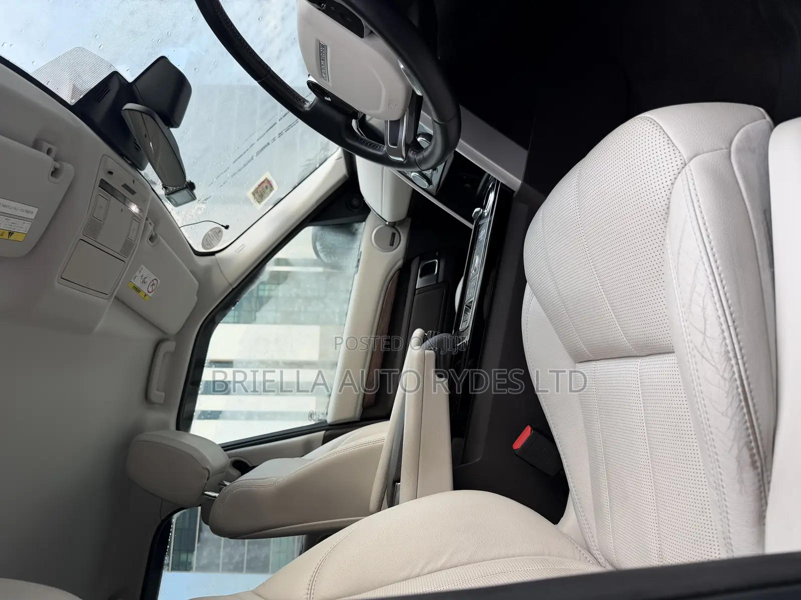 Land Rover Discovery Sport 2019 Black