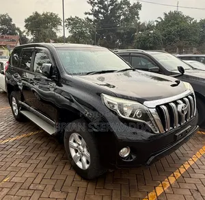 Toyota Land Cruiser Prado 2016 Black