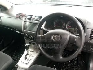 Toyota Corolla Fielder 2010 White