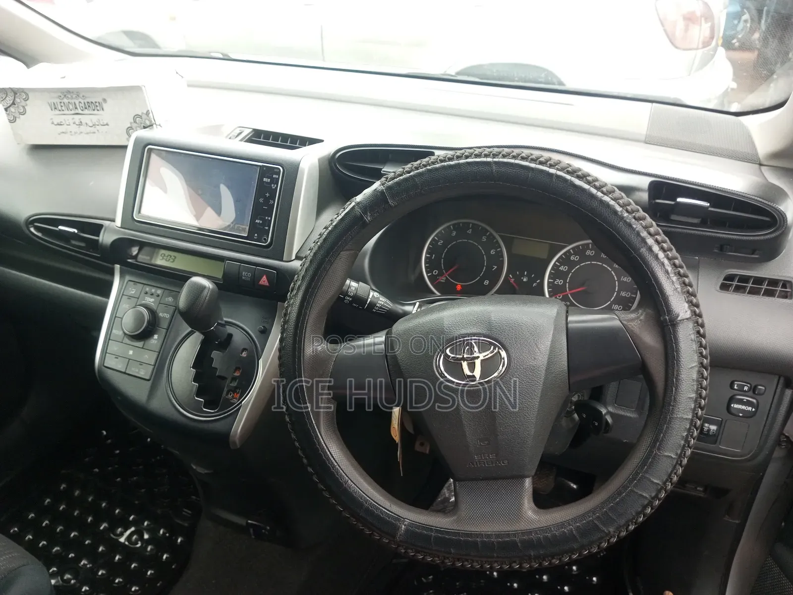 Toyota Wish 2012 Silver