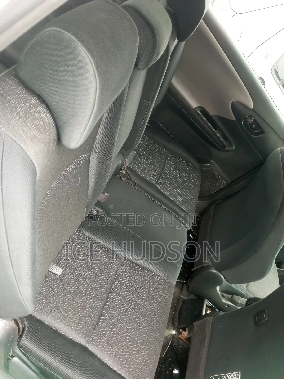 Toyota Wish 2012 Silver