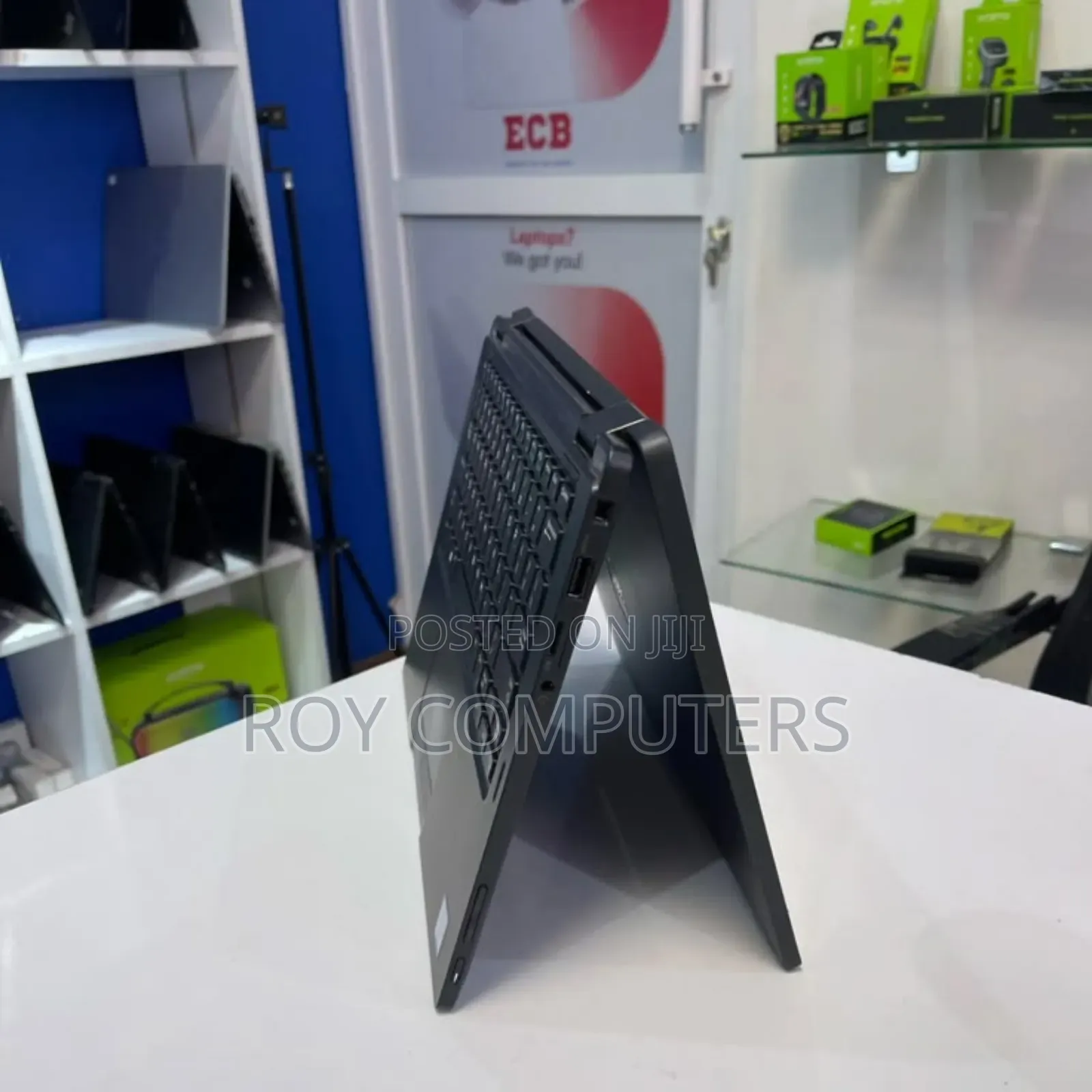 New Laptop Dell Latitude 7390 8GB Intel Core i7 SSD 256GB