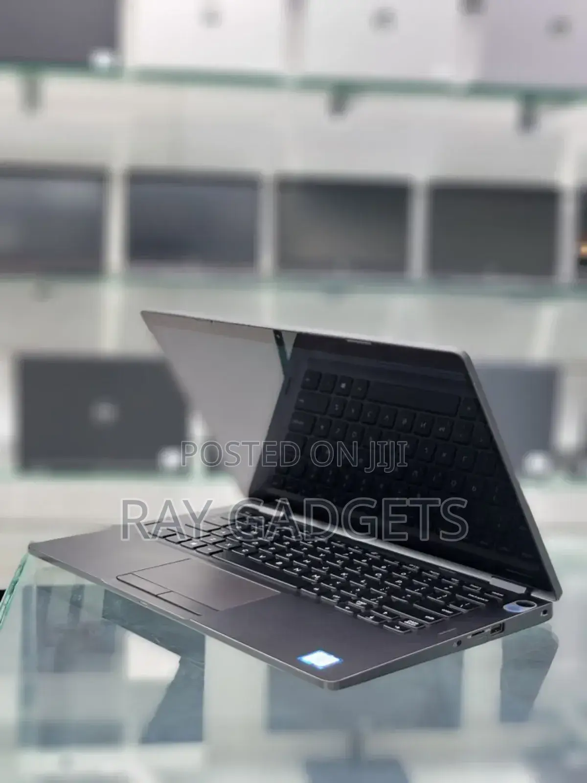 New Laptop Dell Latitude 5320 8GB Intel Core i5 SSD 256GB
