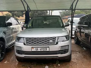 Land Rover Range Rover Vogue 2017 Gold
