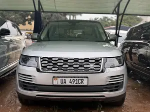 Land Rover Range Rover Vogue 2017 Gold