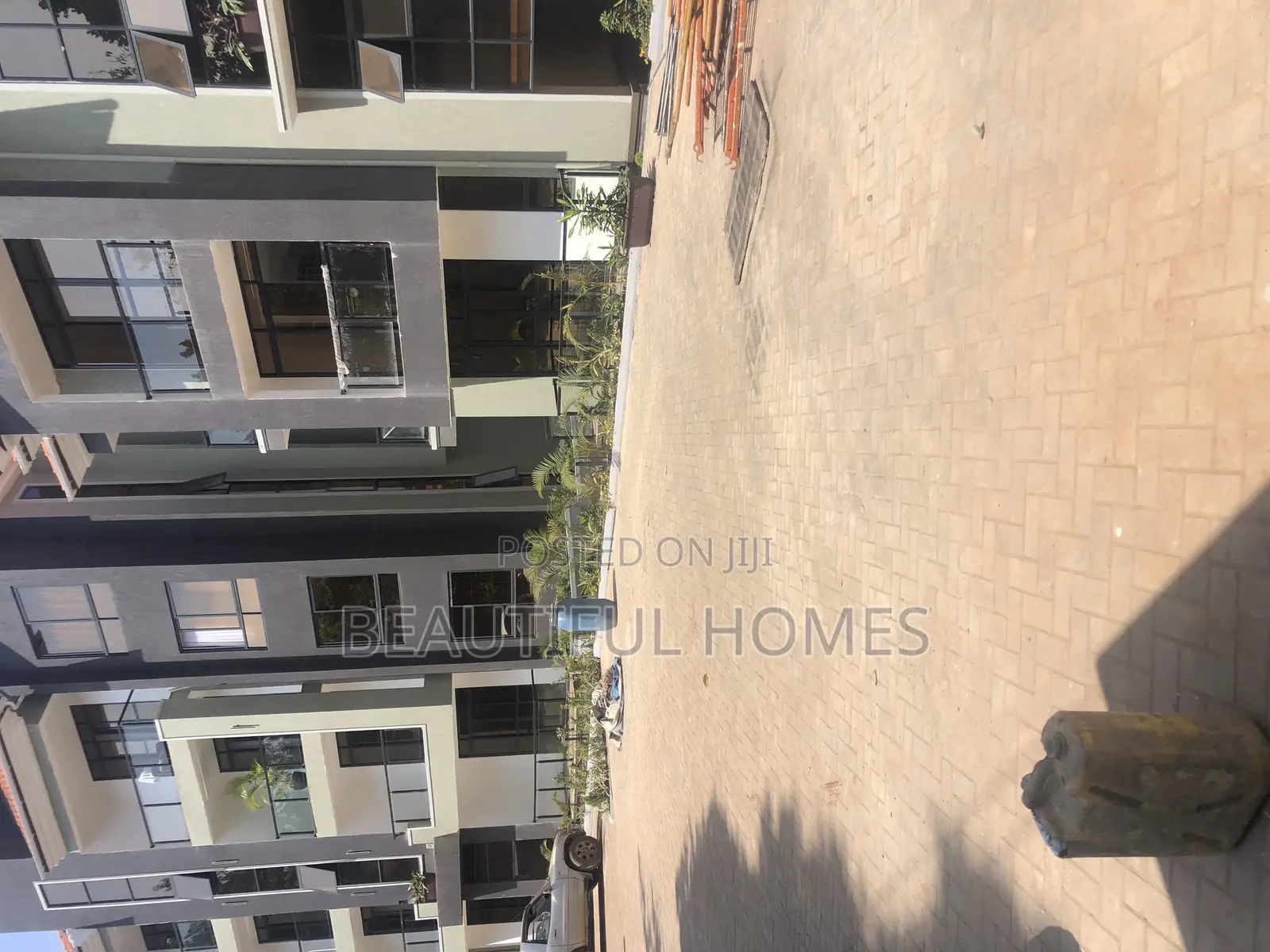 Furnished 2bdrm Apartment in Kisaasi, Nakawa for sale