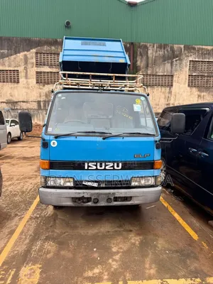 Isuzu Elf Tipper