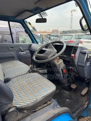 Isuzu Elf Tipper