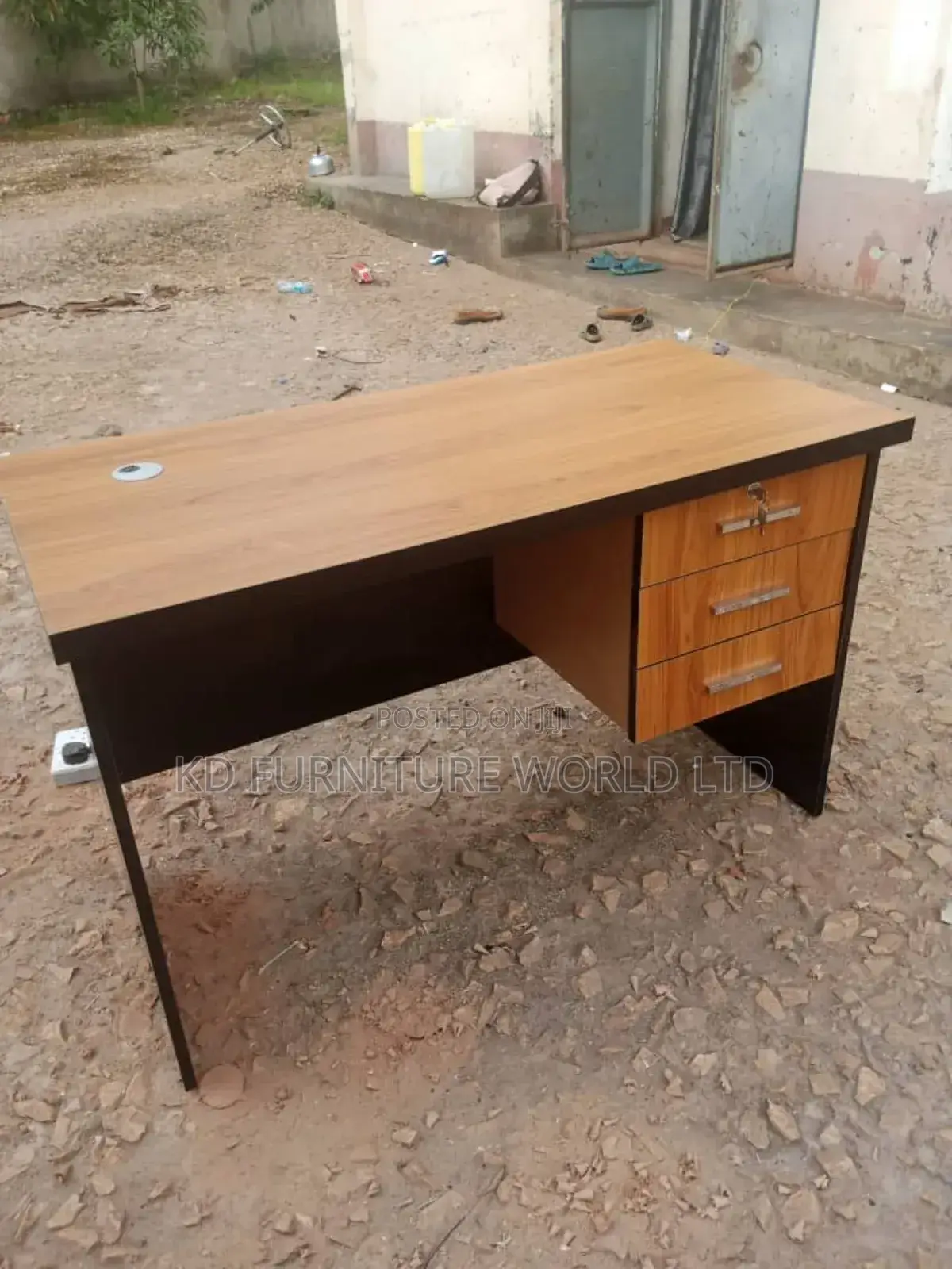 Office Desks