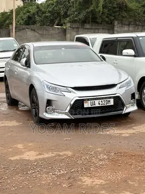 Toyota Mark X 2.5 AWD 2012 Silver