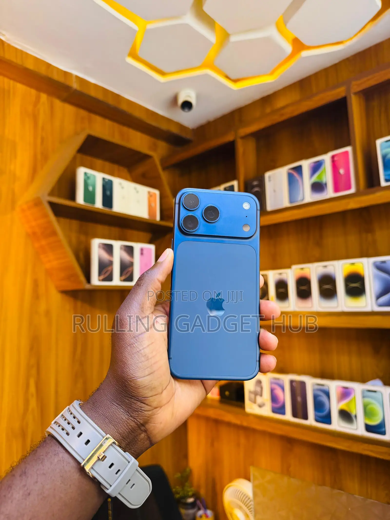 New Apple iPhone 17 Pro Max 256 GB Blue
