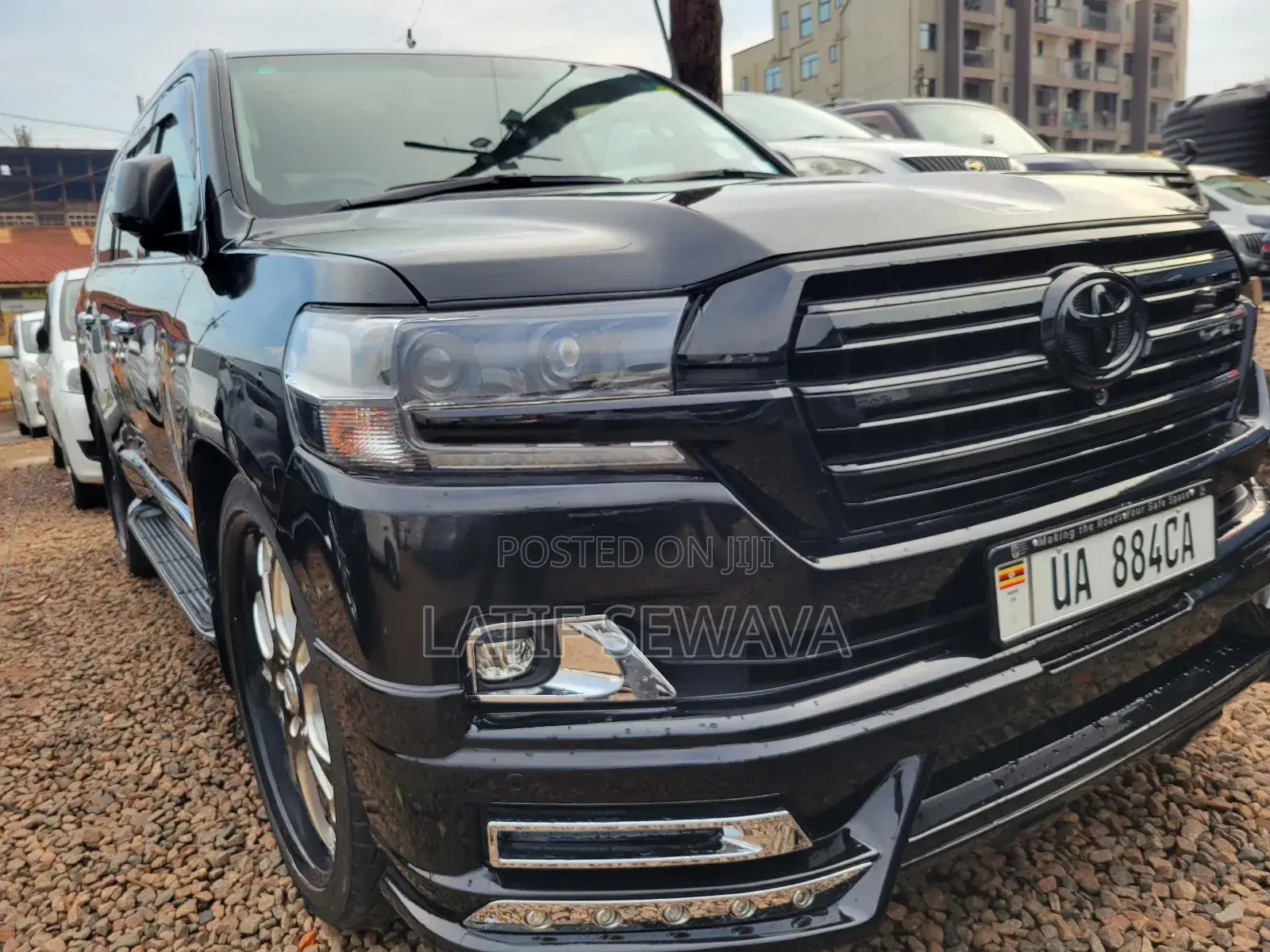 Toyota Land Cruiser 4.5 V8 VXR 2018 Black