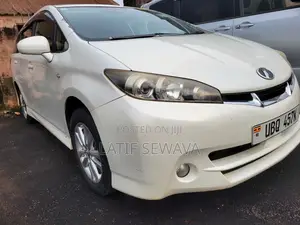 Toyota Wish 2009 White