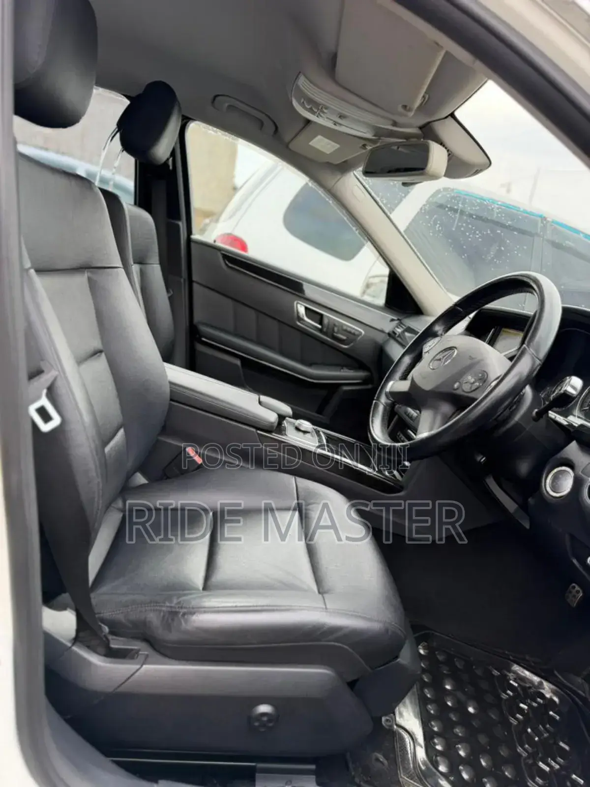 Mercedes-Benz E300 2012 White