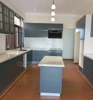 5bdrm Duplex in Ntinda, Central Division for rent