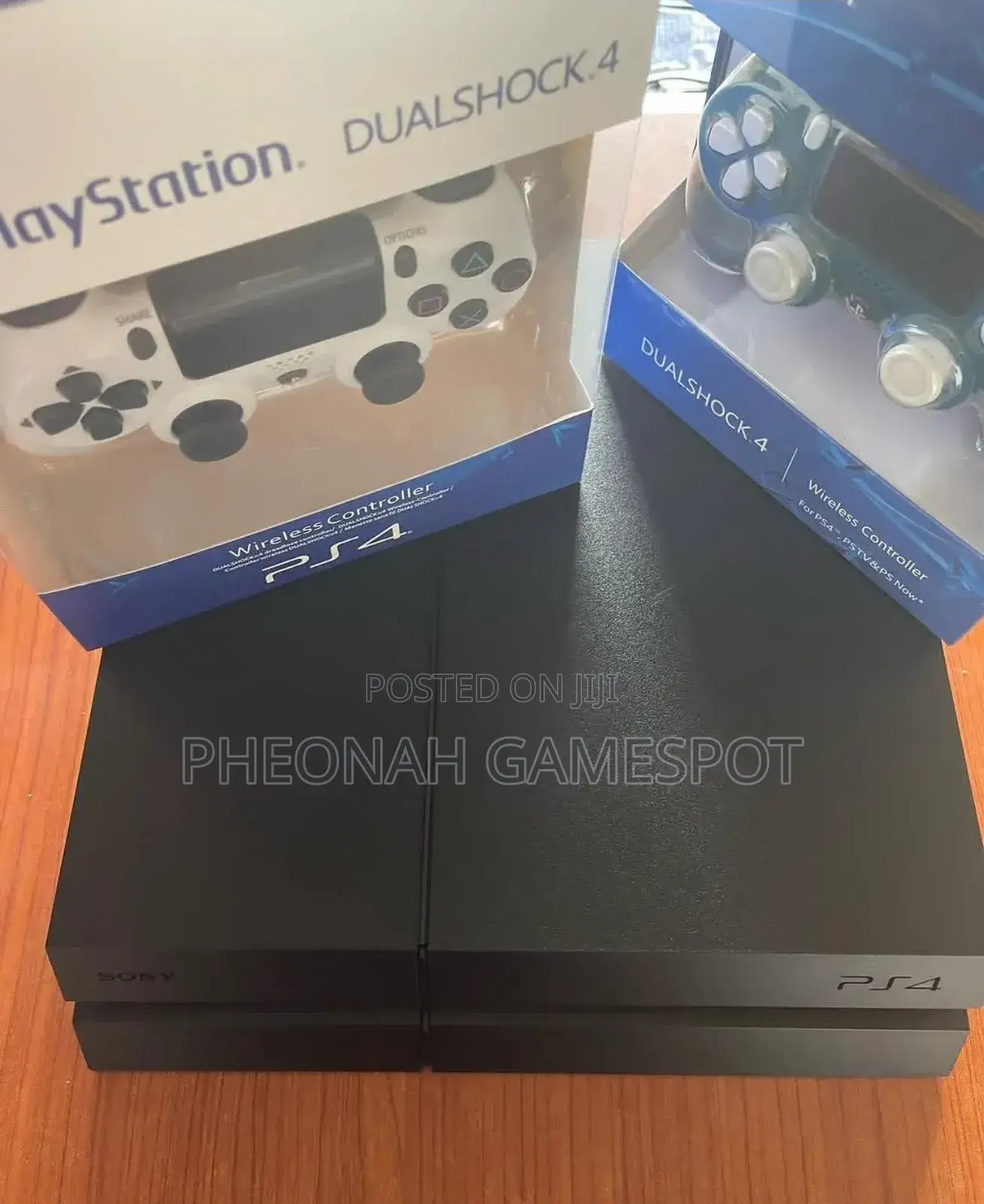 Ps4 Standard: Straight From Uk, Even the Dust Inside Is British!