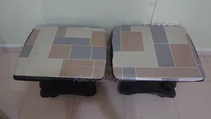 Modern Living Room Side Table – Strong Stylish – Very Good Condition