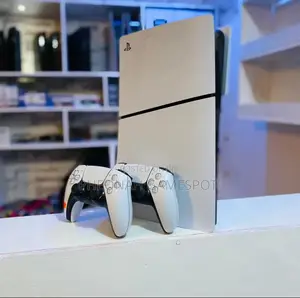 Ps5 Slim Digital: Second Hand but Looks Like It Just Left Factory.