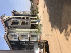 Furnished 2bdrm Block of Flats in Kisaasi, Central Division for sale