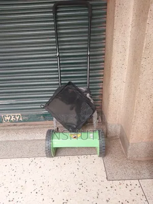 Manual Lawn Mower