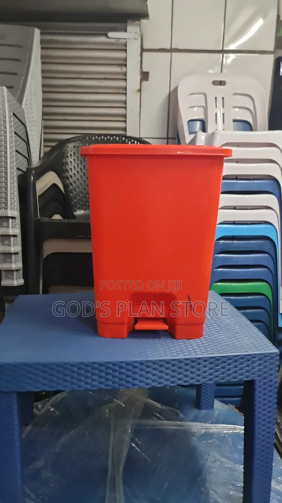 Home Office Gardens Indoor Outdoor Plastic Dust Bins 30litres