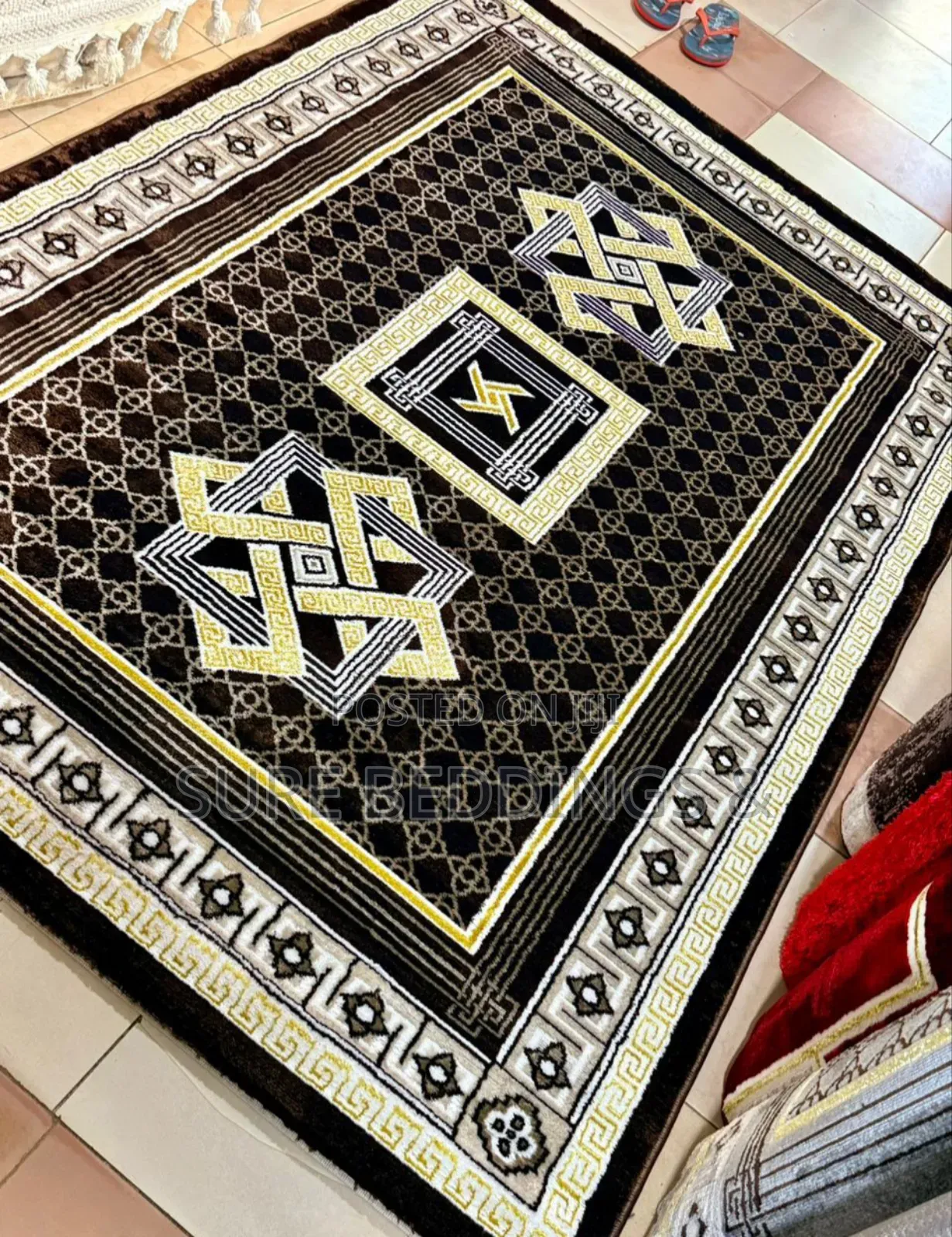 Bella Medium Rug