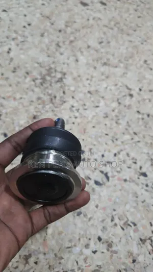 Hilux Revo Upper Suspension Ball Joint
