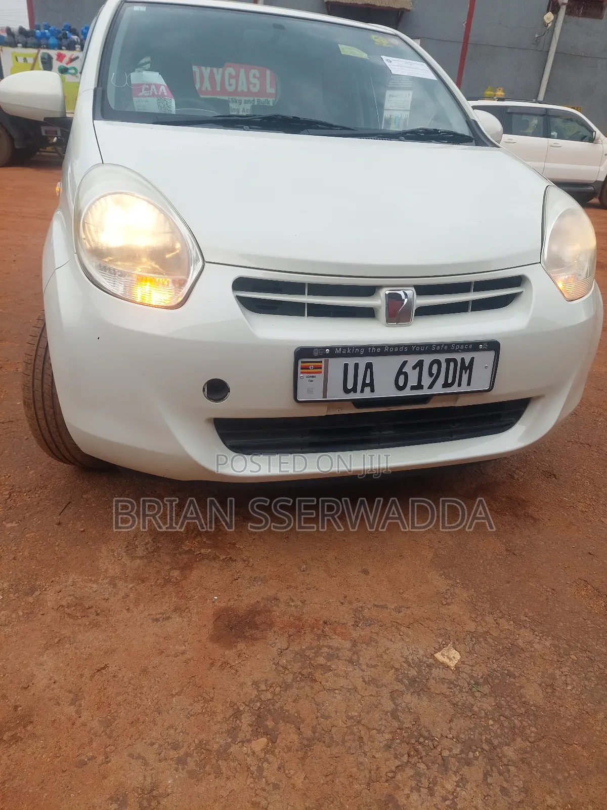 Toyota Passo 2012 White