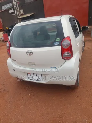 Toyota Passo 2012 White