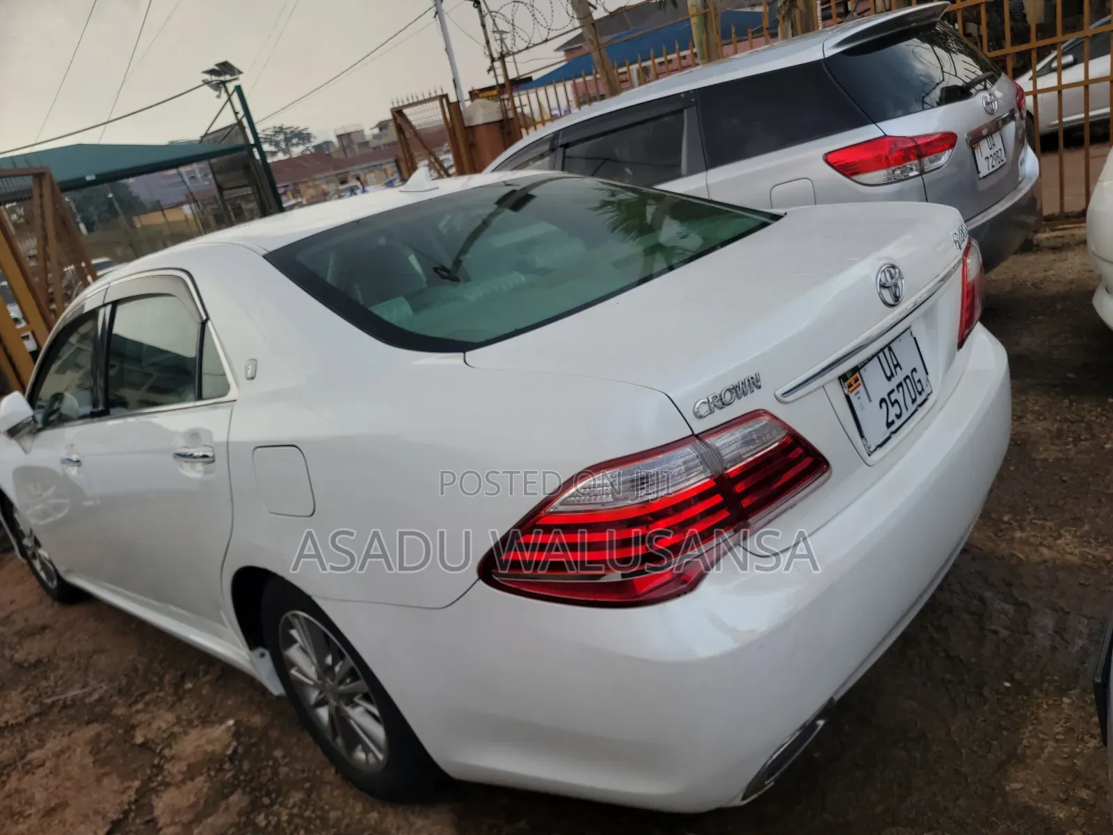 Toyota Crown 2016 White