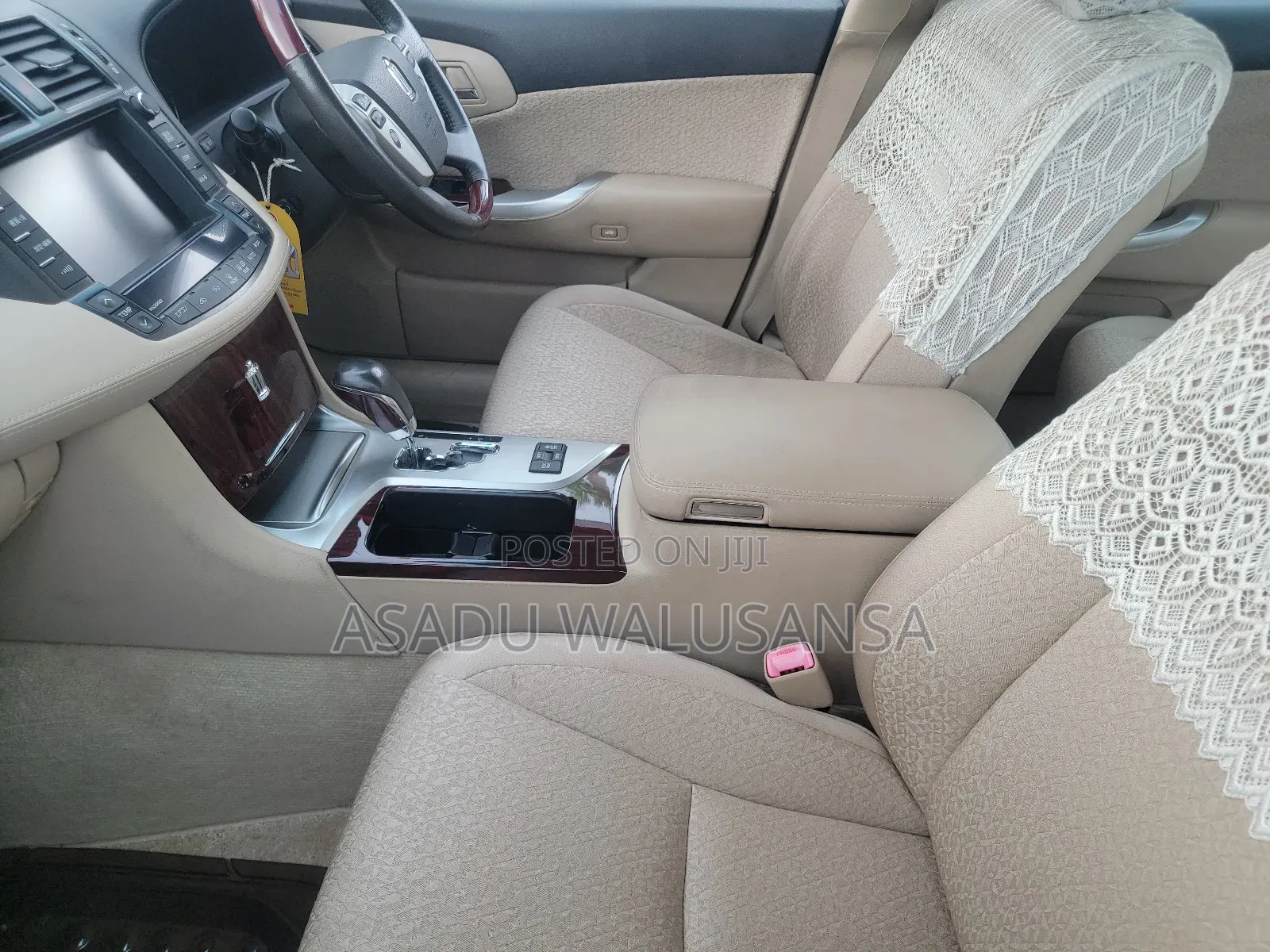 Toyota Crown 2016 White